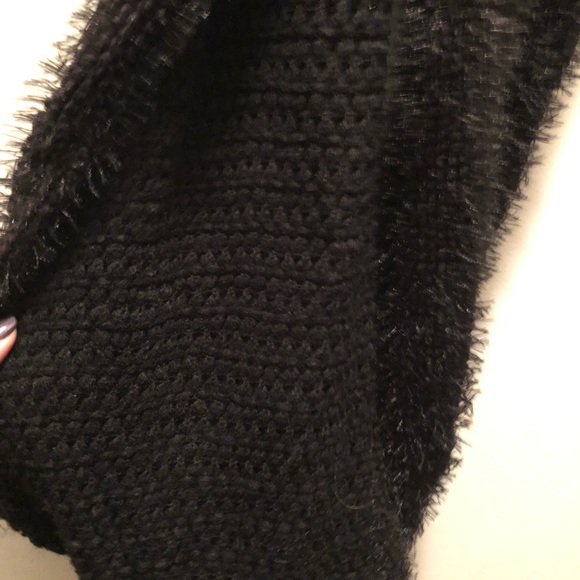 Black Reversible Infinity Scarf - Picture 3 of 3